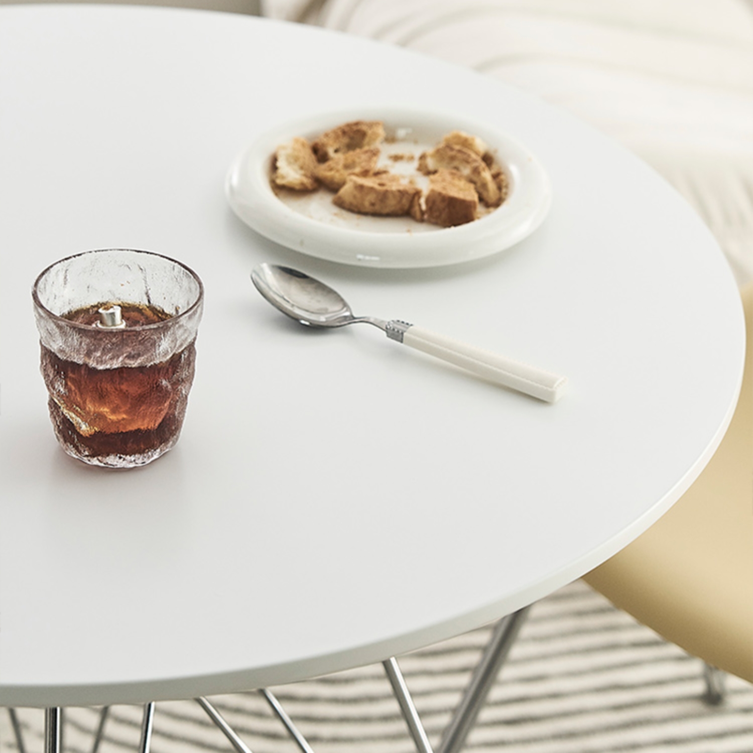 โต๊ะอาหาร MY DOLLS HOUSE รุ่น QUAVA 90 CM. สีขาว_2